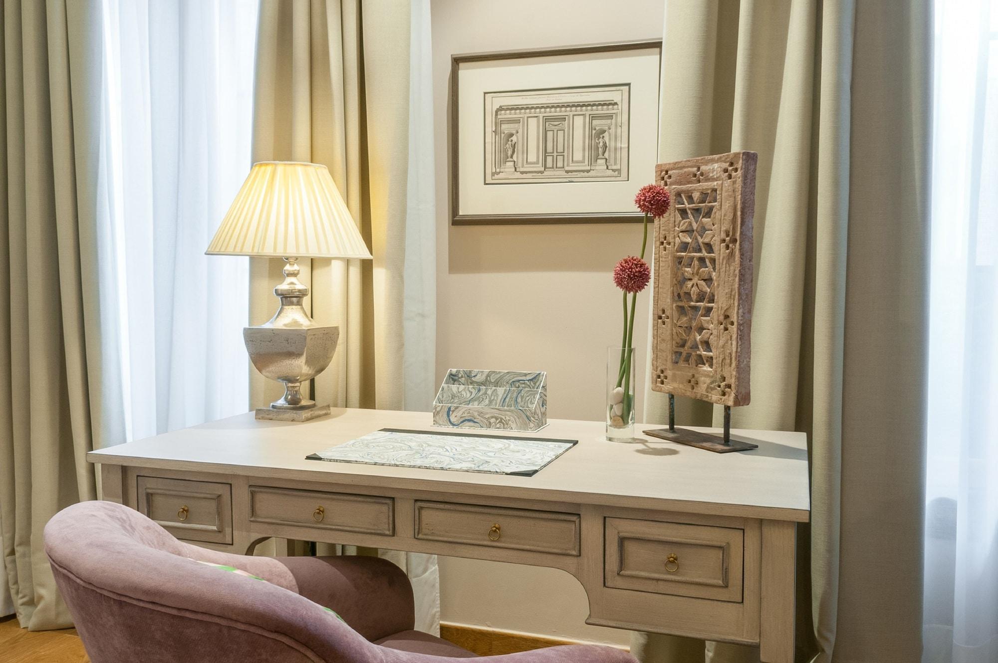 Suites Murillo Catedral Sevilla Dış mekan fotoğraf